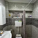 Ano Poli 4