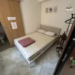 Ano Poli 4 *