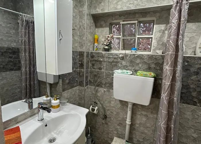 Ano Poli 4 Tesalónica