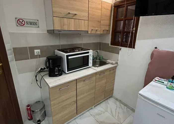 Apartmán Ano Poli 4 *